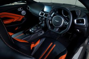 Aston Martin Vantage 2018 года  (JP)